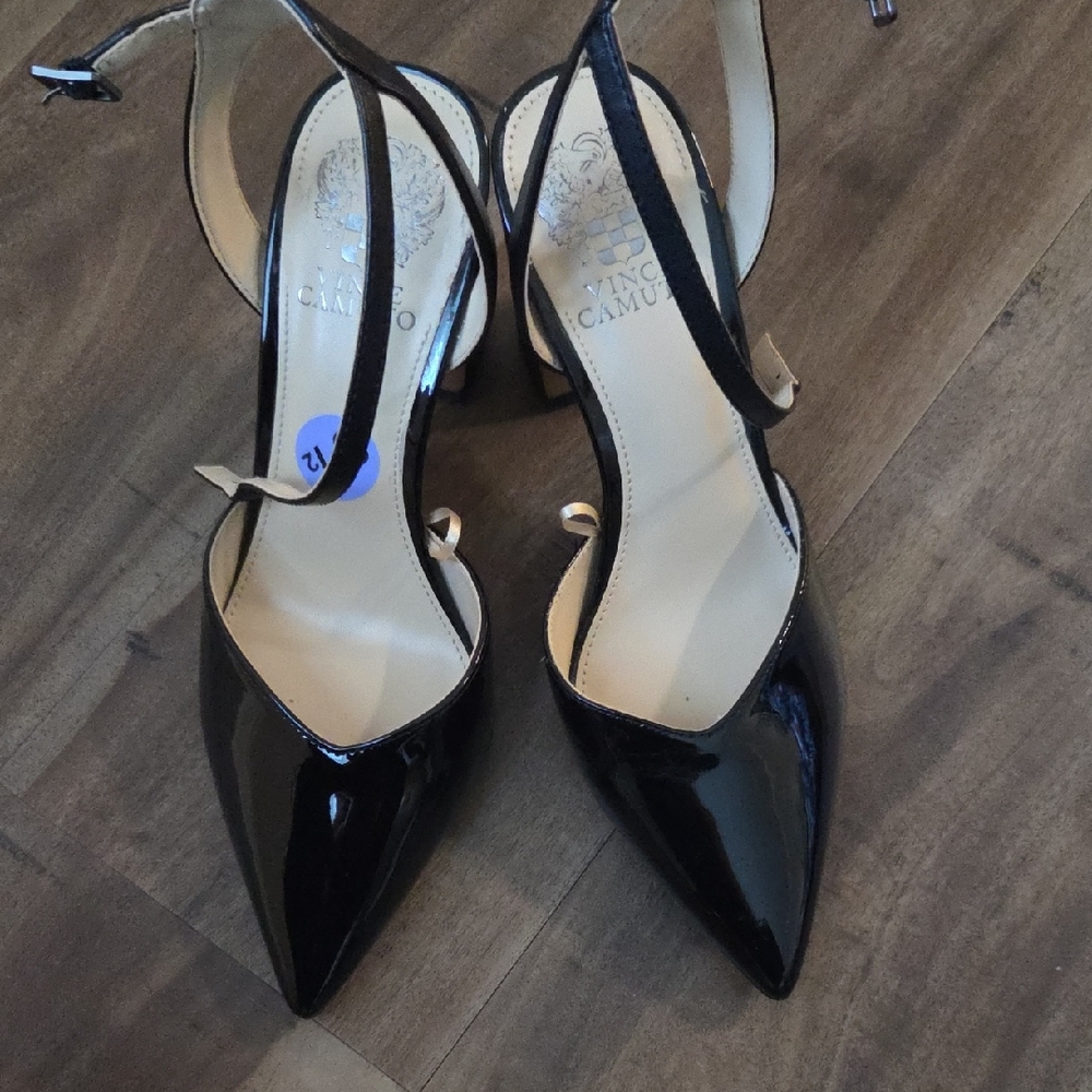 Vince Camuto Black Patent Pointed Heels